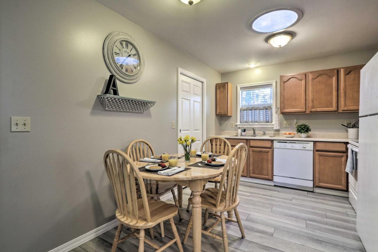 Centrally Located South Hill Apartment With Smart Tv Спокейн Екстериор снимка